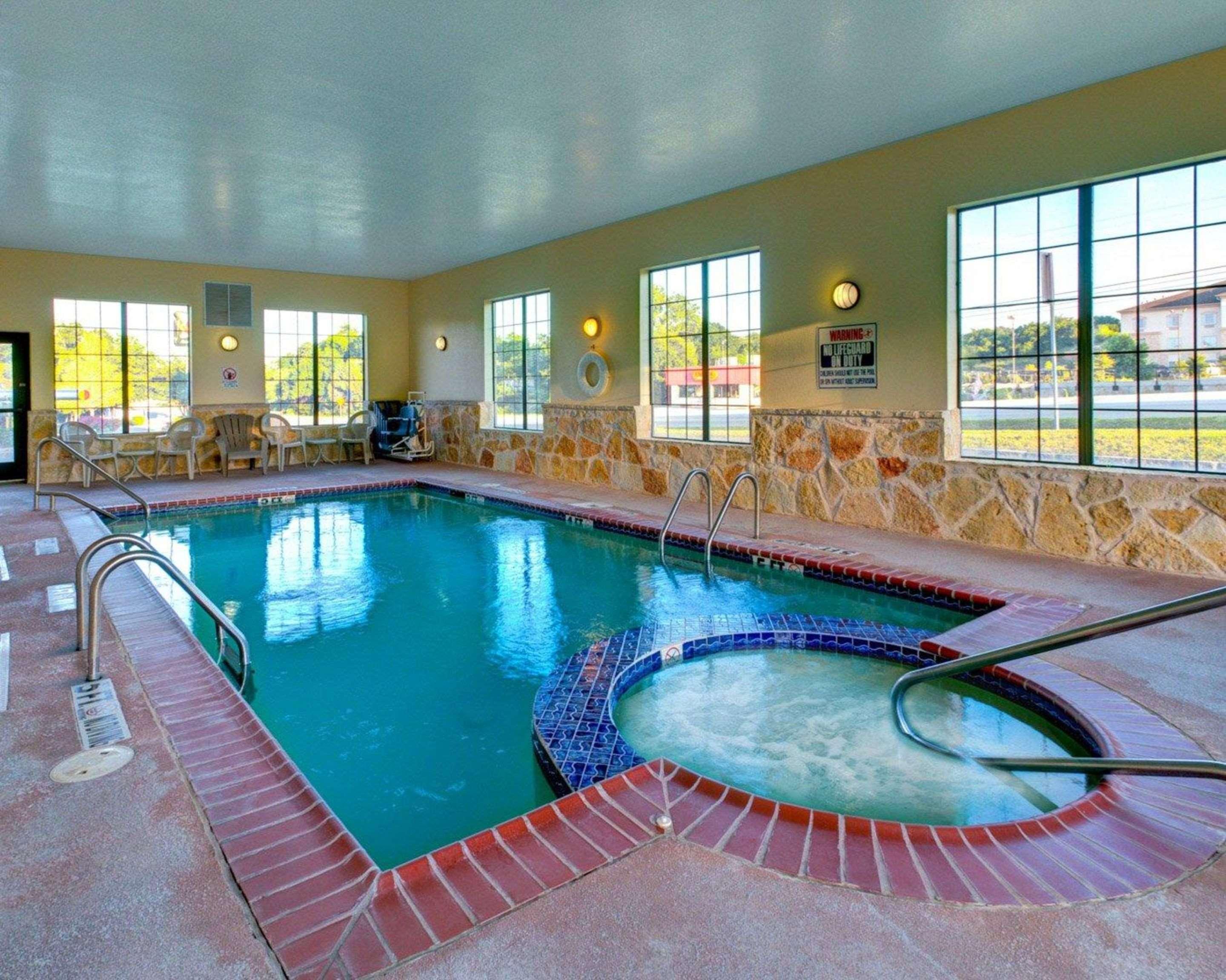Quality Inn & Suites - Glen Rose Dış mekan fotoğraf